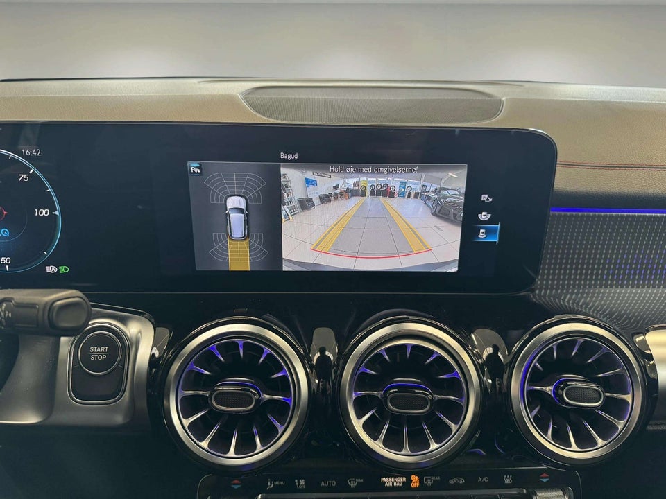 Mercedes EQB250 AMG Line 5d