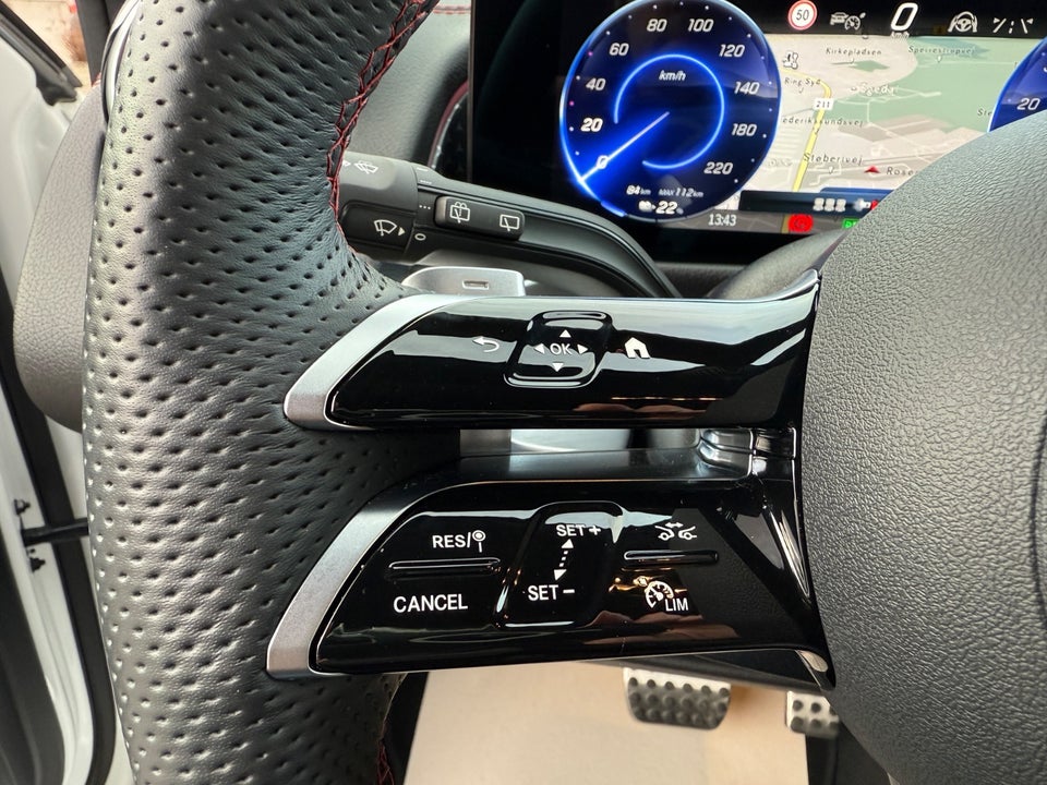 Mercedes EQB250+ AMG Edition 5d