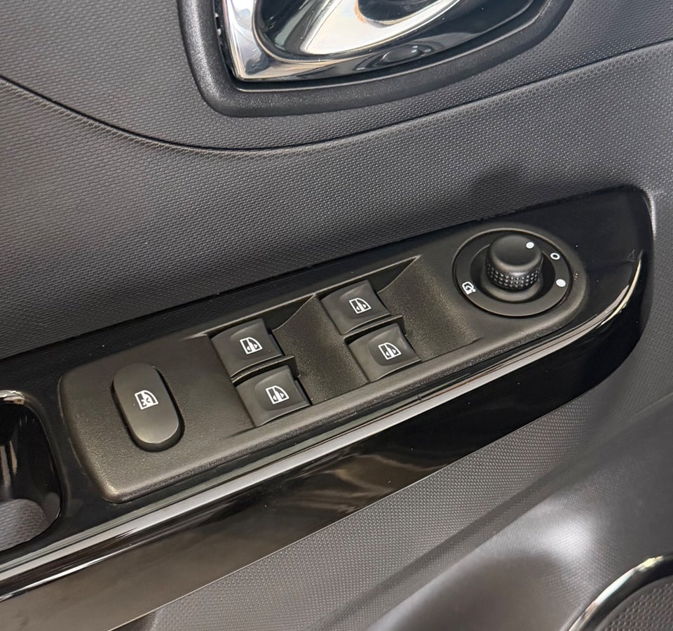 Renault Captur 0,9 TCe 90 Dynamique 5d
