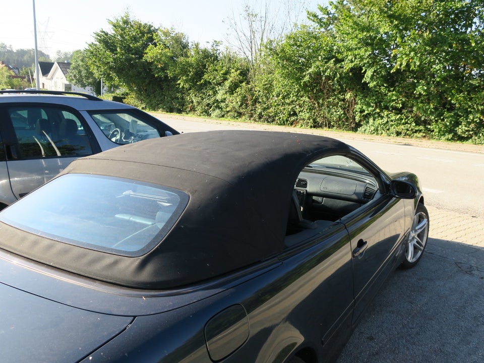 Mercedes CLK320 3,2 Cabriolet Avantgarde aut. 2d