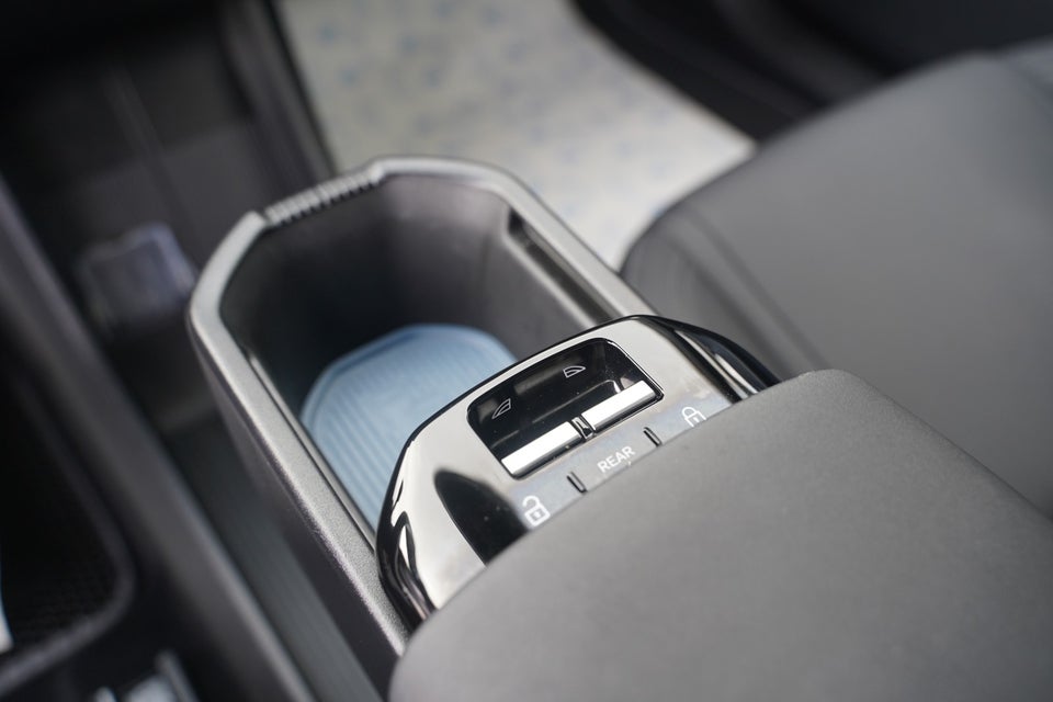 Volvo EX30 Extended Range Plus 5d