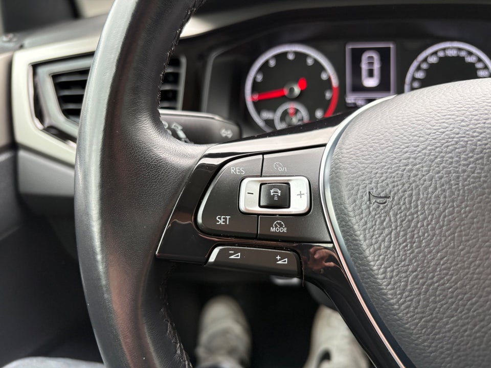 VW Polo 1,0 TSi 95 Comfortline Connect DSG 5d