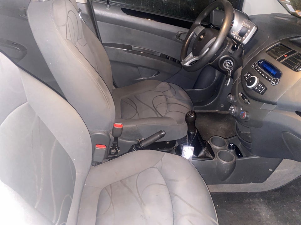 Chevrolet Spark 1,0 LS 5d