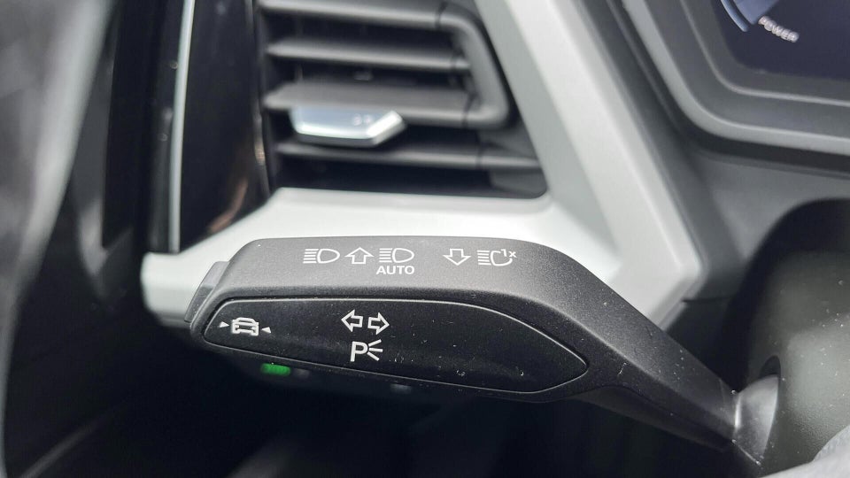 Audi Q4 e-tron 35  5d