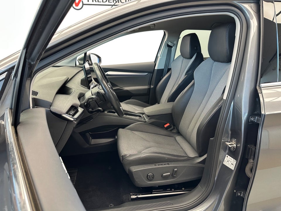 Skoda Enyaq 80 iV Loft 5d