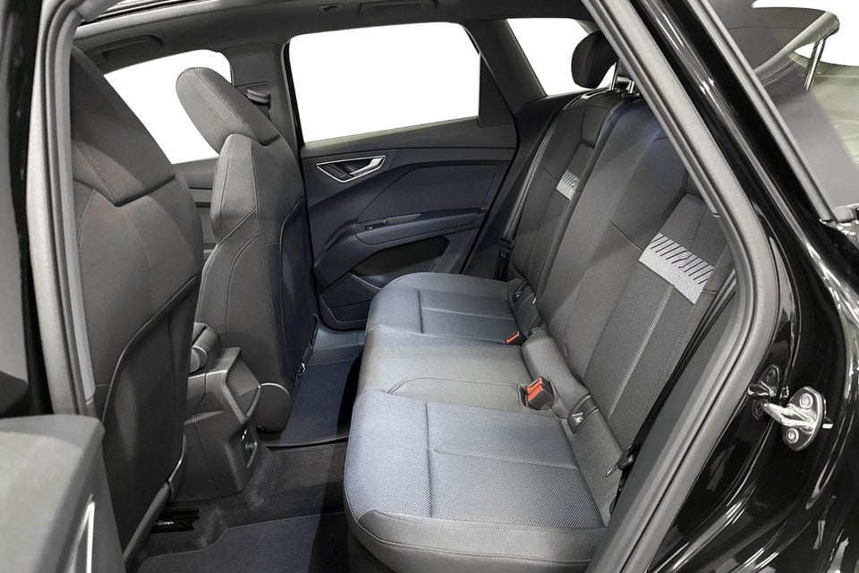 Audi Q4 e-tron 45 S-line Edition 5d