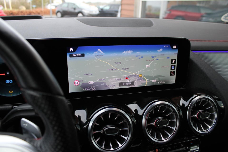 Mercedes EQA300 AMG Line 4Matic 5d