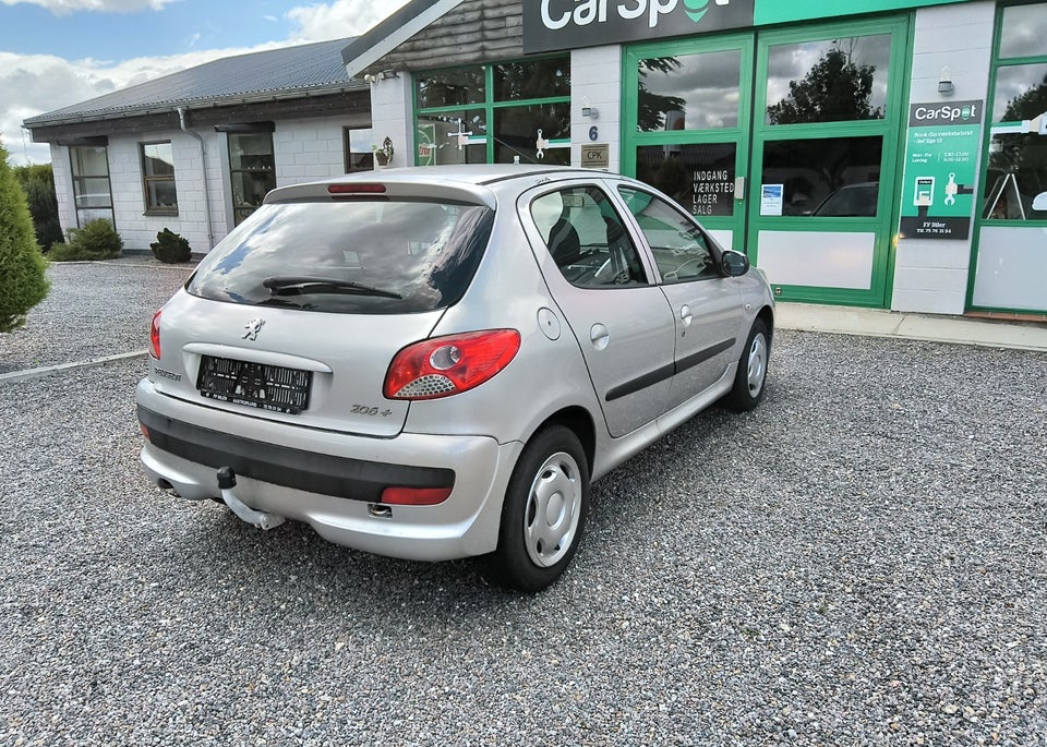Peugeot 206+ 1,4 HDi 68 Comfort 5d