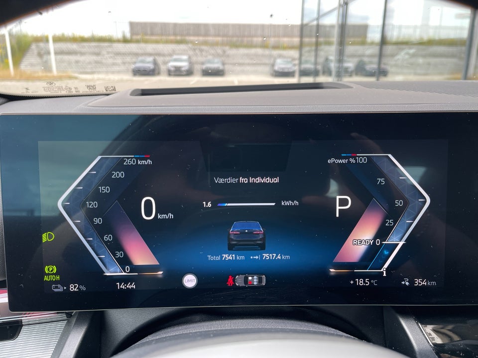 BMW i5 eDrive40 Fully Charged 4d