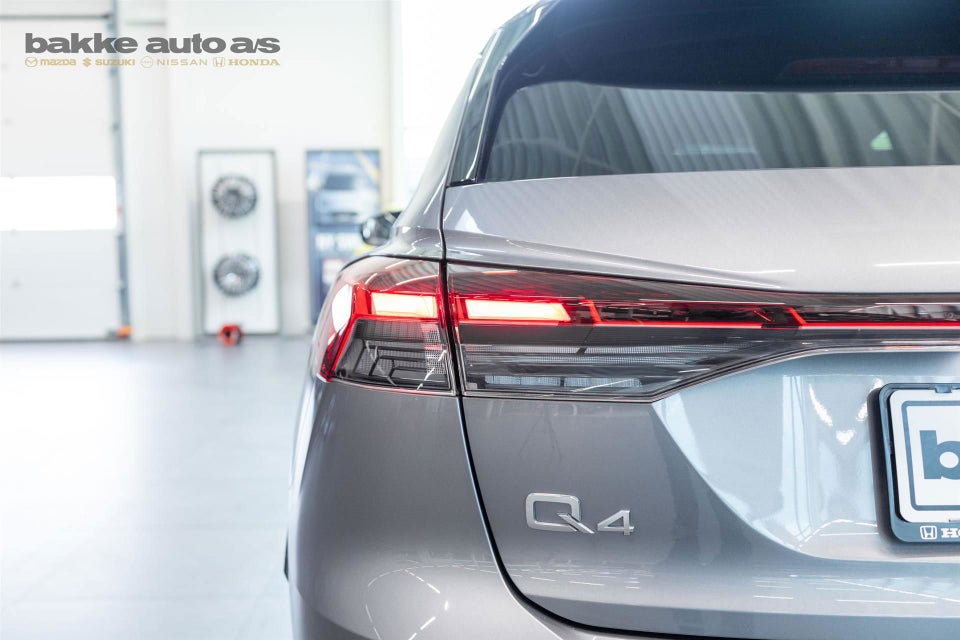 Audi Q4 e-tron 45 Progress 5d
