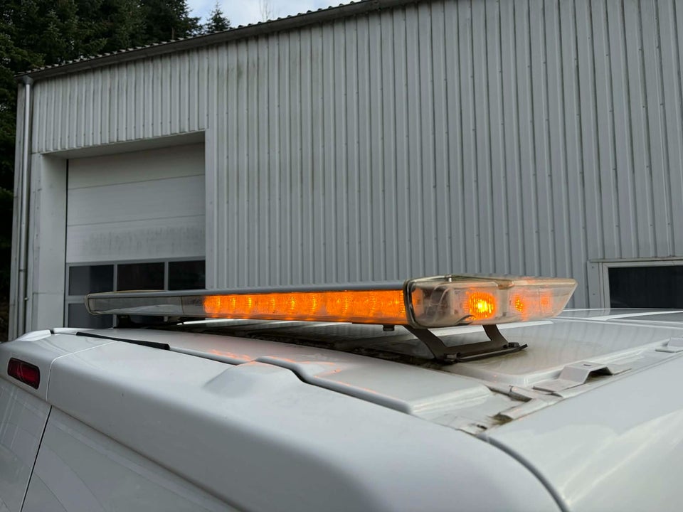 Toyota ProAce 2,0 D 122 Medium Comfort Master aut. 5d