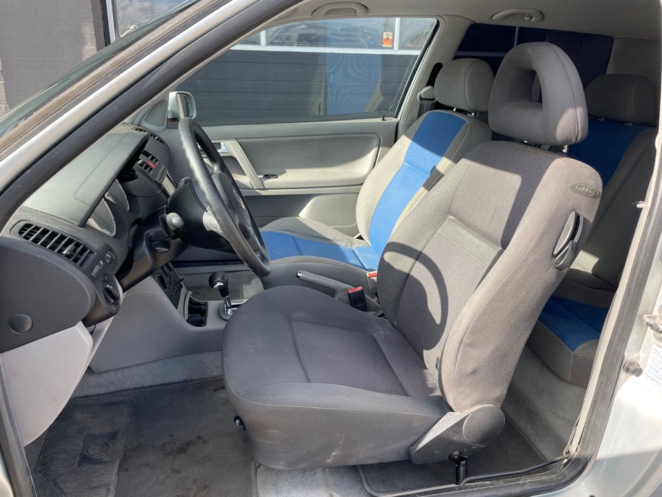 VW Polo 1,4 16V Comfortline aut. 3d