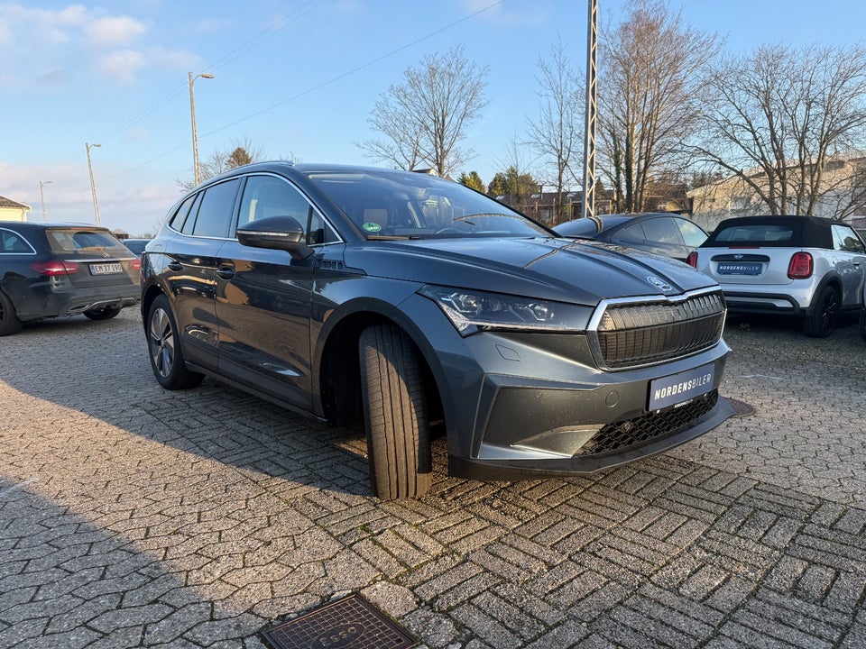 Skoda Enyaq 60 iV Loft 5d