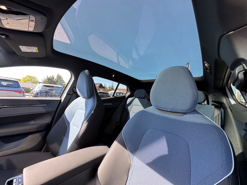 Volvo EX30 Extended Range Ultra 5d
