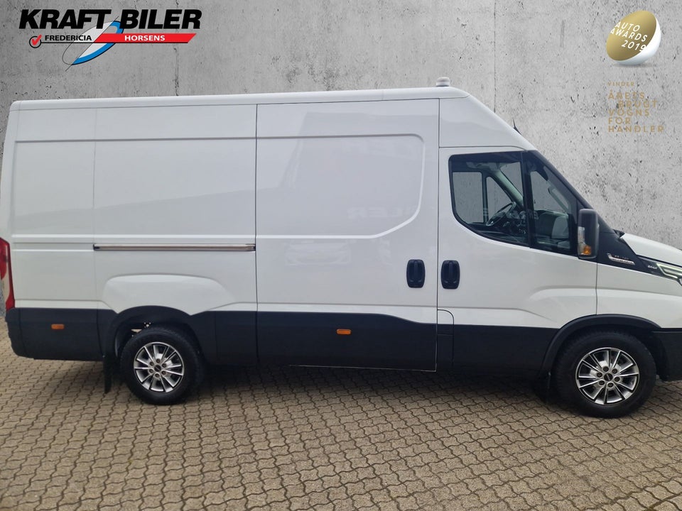 Iveco Daily 3,0 35S18 12m³ Van AG8