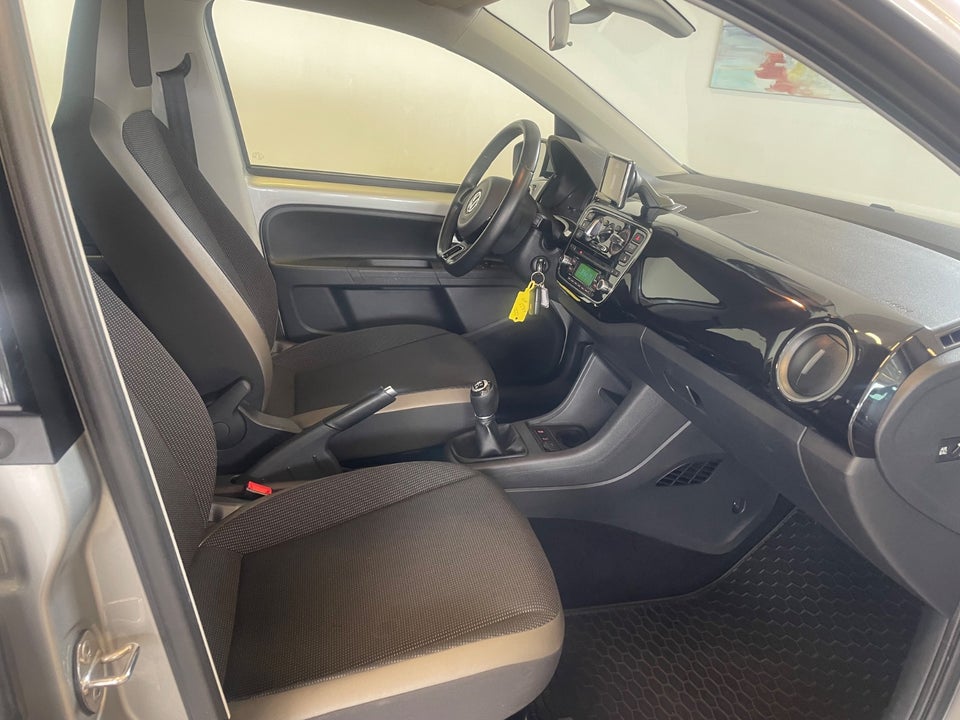 VW Up! 1,0 60 Style Up! BMT 5d