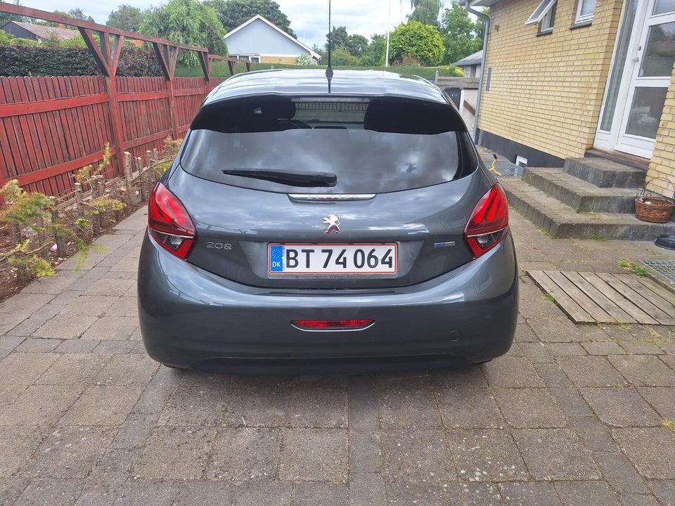 Peugeot 208 1,2 VTi 82 Active 5d