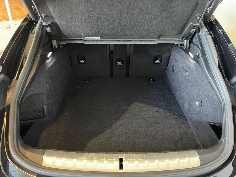 Porsche Taycan Turbo Performance+ Cross Turismo 5d