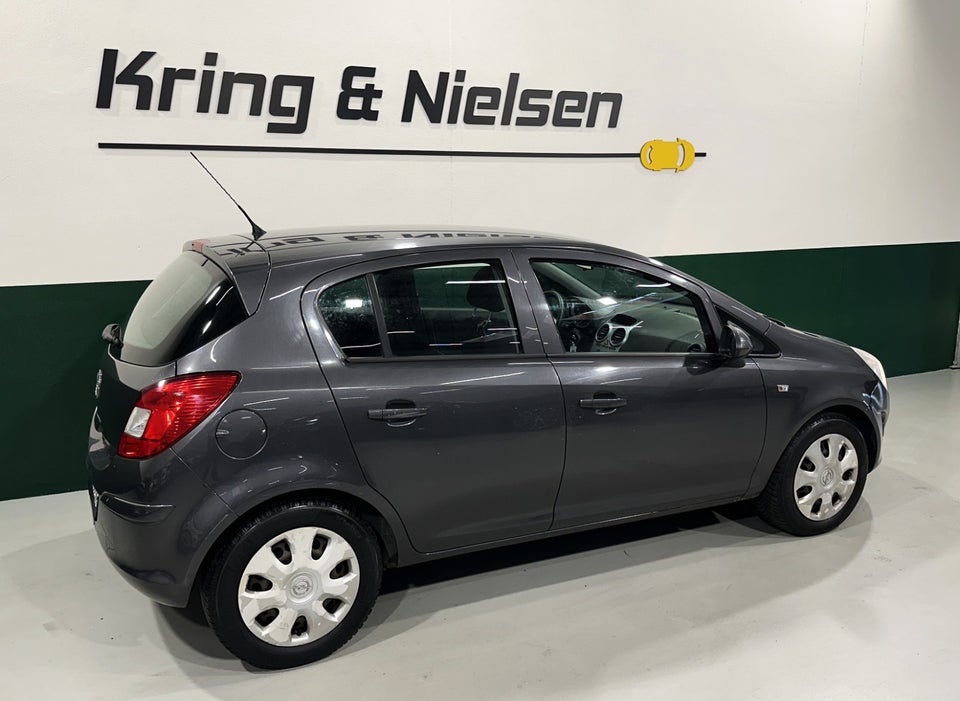 Opel Corsa 1,0 12V Enjoy 5d