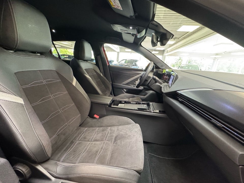 Opel Astra-e 54 GS Sports Tourer 5d