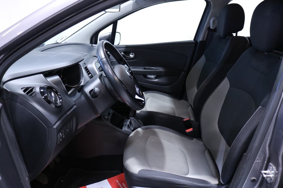 Renault Captur 0,9 TCe 90 Formula Edition 5d