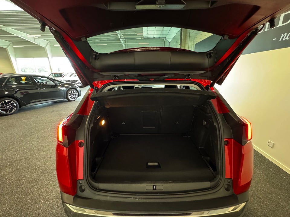 Peugeot 3008 1,5 BlueHDi 130 Allure Pack EAT8 5d