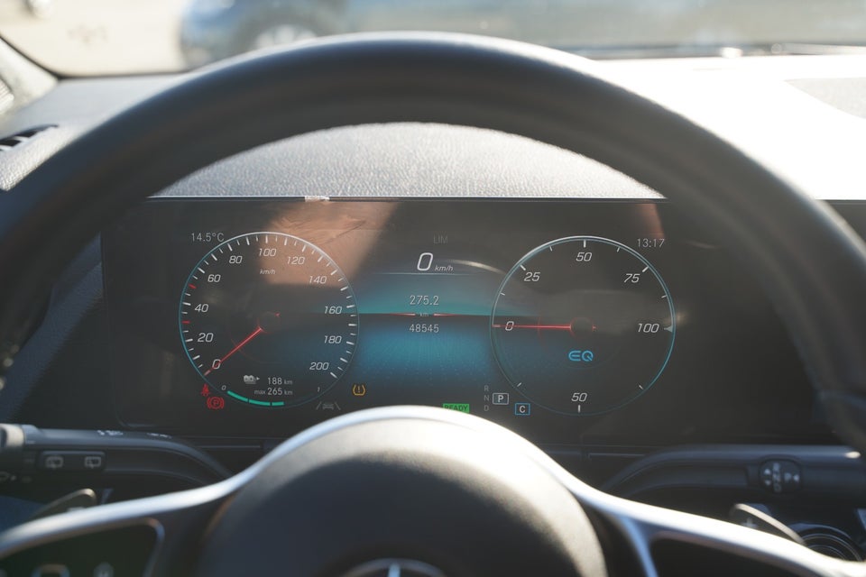 Mercedes EQA250 Progressive Line 5d