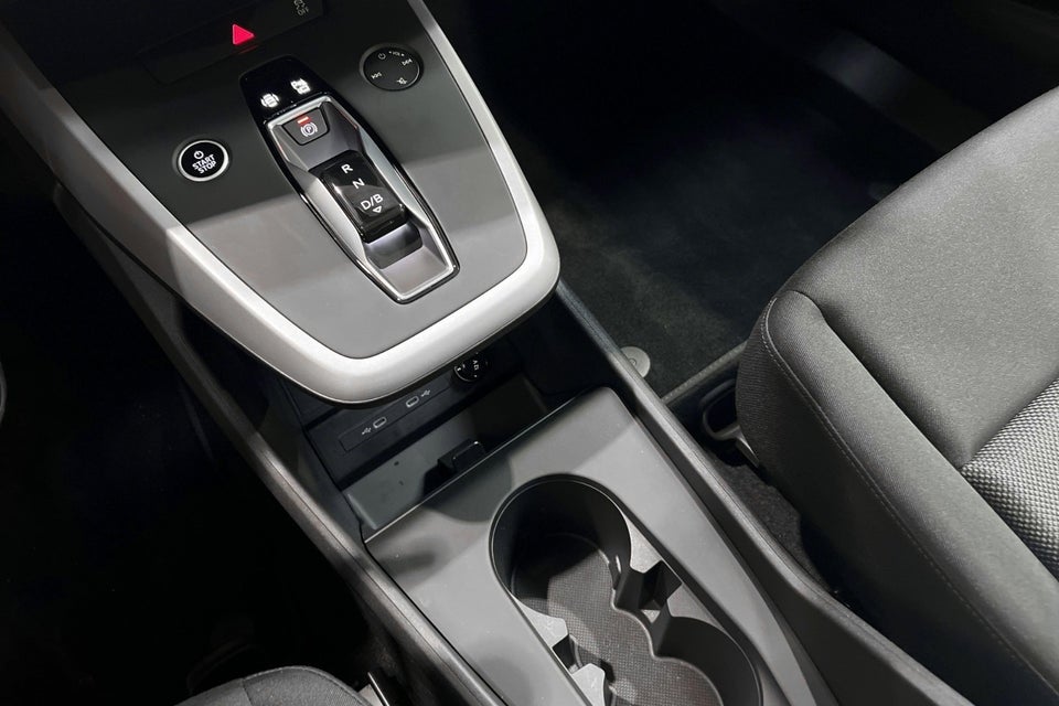 Audi Q4 e-tron 45 Progress 5d