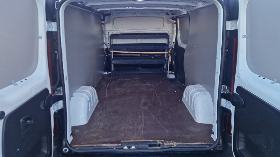 Nissan Primastar 2,0 dCi 170 L2H1 N-Connecta Van