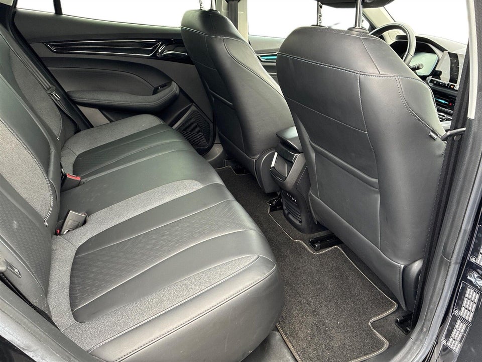 MG MG5 61 Luxury 5d