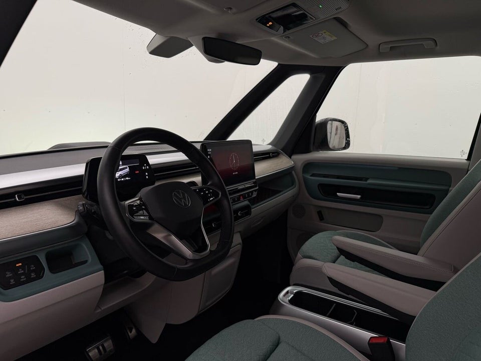 VW ID.Buzz 77 Pro SWB 5d