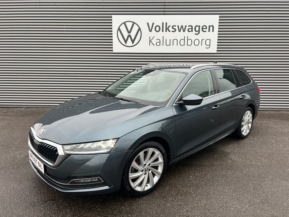 Skoda Octavia 1,4 TSi iV Plus Combi DSG 5d