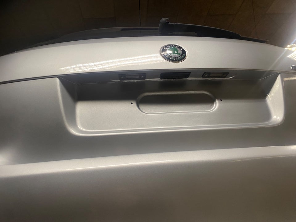 Skoda Fabia 1,4 16V 75 Ambiente Combi 5d