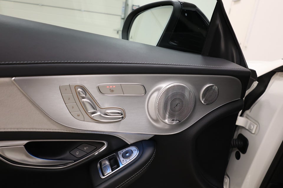 Mercedes C63 4,0 AMG S Coupé aut. 2d