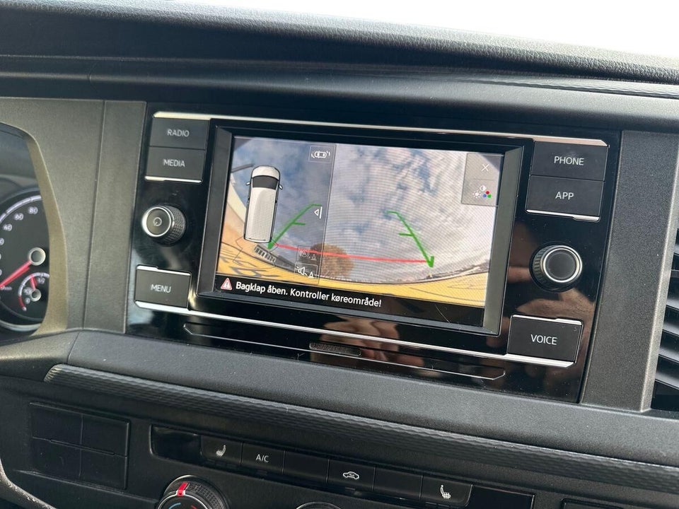 VW Transporter 2,0 TDi 150 Kassevogn DSG kort