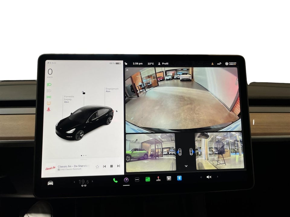 Tesla Model 3 RWD 4d