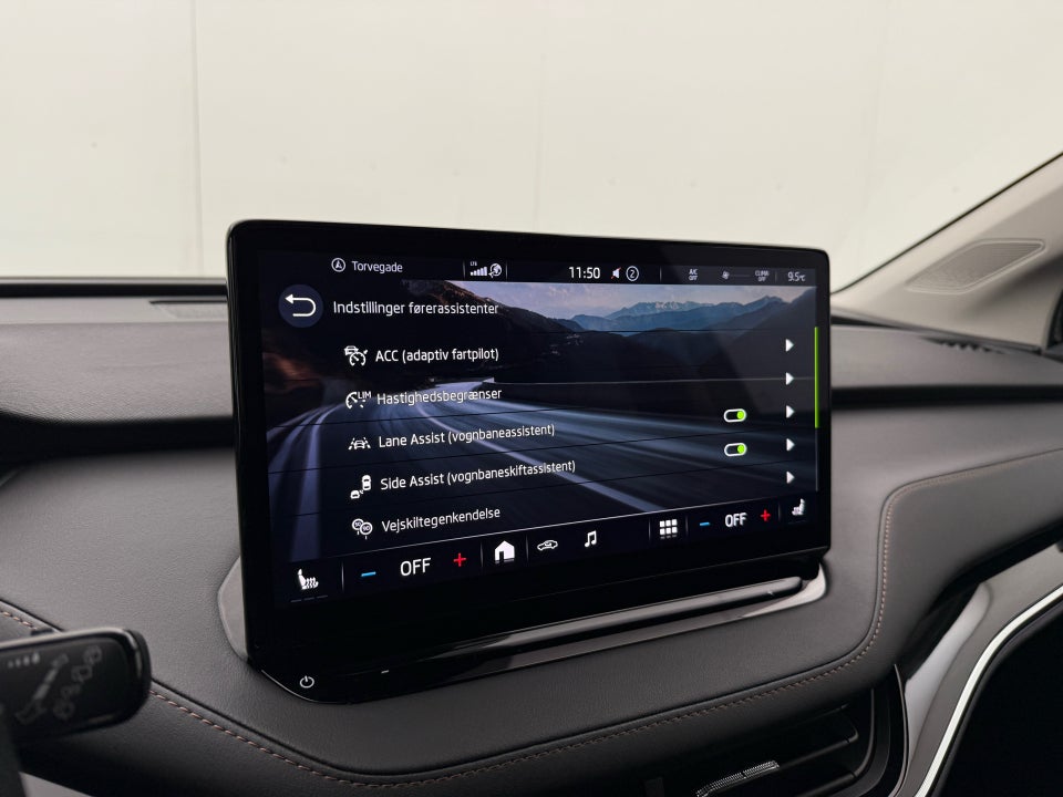 Skoda Enyaq 80 iV Selection Suite 5d