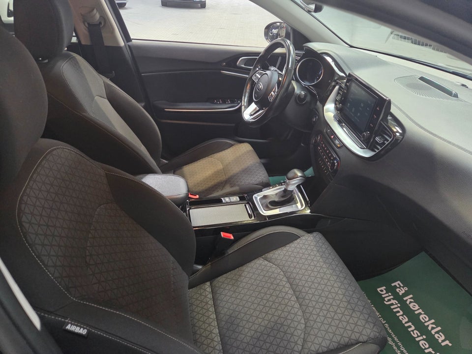 Kia Ceed 1,6 PHEV Prestige SW DCT 5d