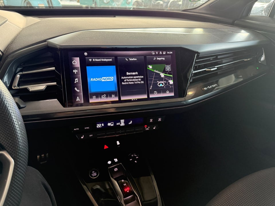 Audi Q4 e-tron 45 S-line 5d