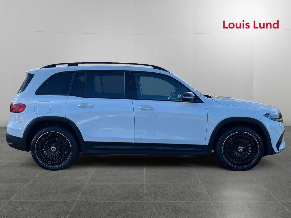 Mercedes EQB300 AMG Line 4Matic 5d