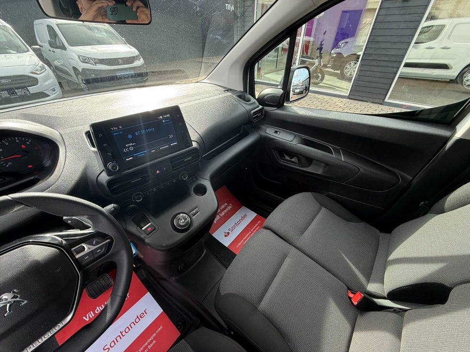 Peugeot Partner 1,5 BlueHDi 130 L1V1 Ultimate EAT8 Van