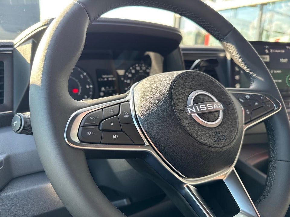 Nissan Interstar 2,0 dCi 170 L2H2 Tekna aut. Van