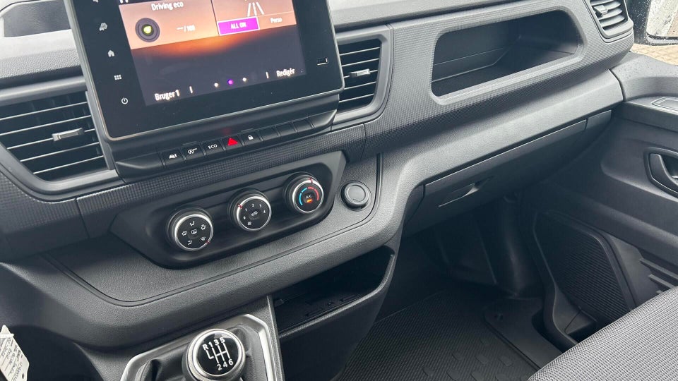 Renault Trafic 2,0 dCi 130 L2H1 Tekno