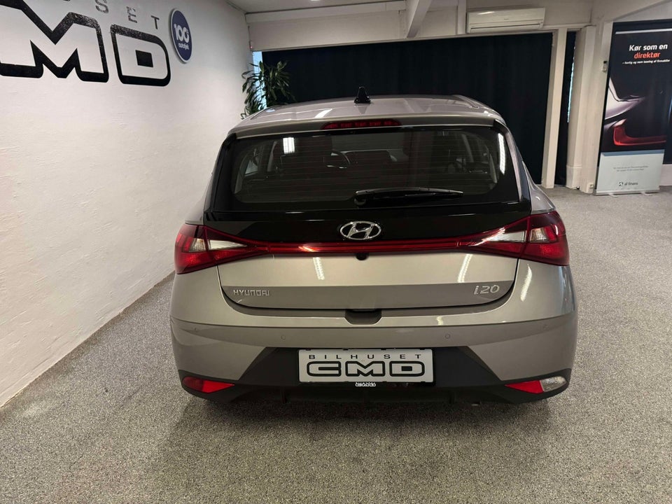 Hyundai i20 1,0 T-GDi Essential DCT 5d