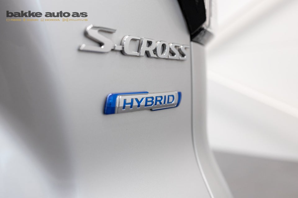 Suzuki S-Cross 1,4 mHybrid Active 5d