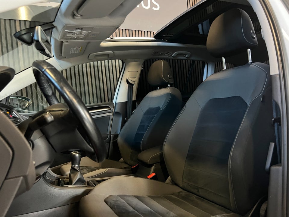 VW Golf VII 2,0 TDi 150 Highline Variant BMT 5d
