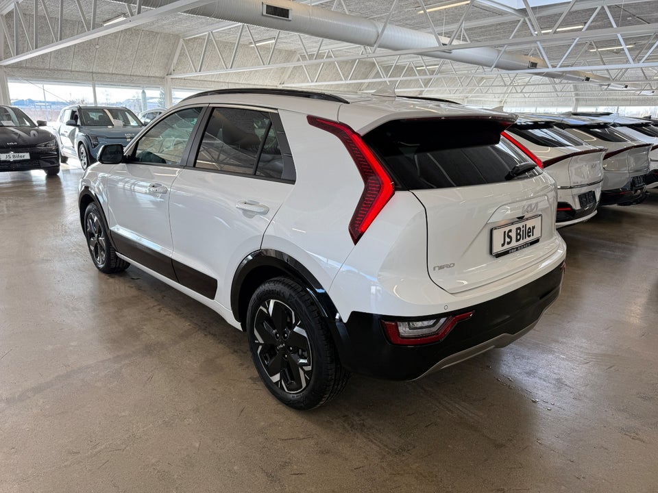 Kia Niro 64 EV Upgrade 5d