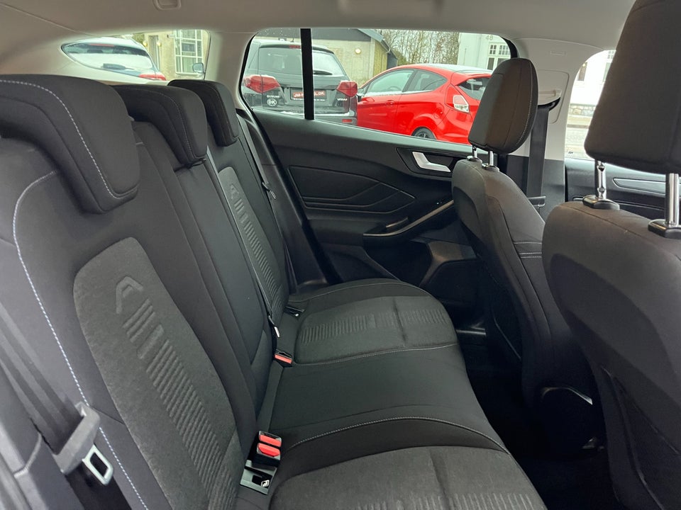 Ford Focus 1,5 EcoBoost Active aut. 5d