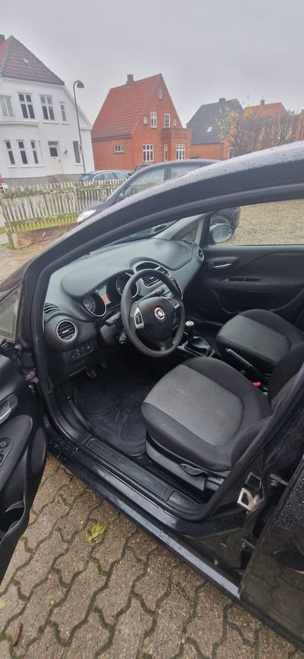 Fiat Punto 1,3 MJT 85 Lounge 5d