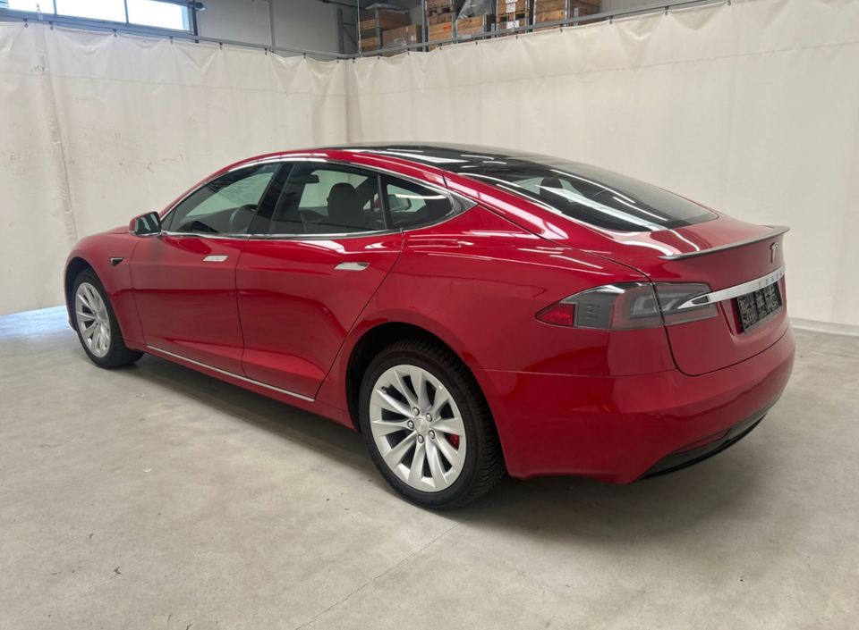 Tesla Model S Ludicrous Performance AWD 5d